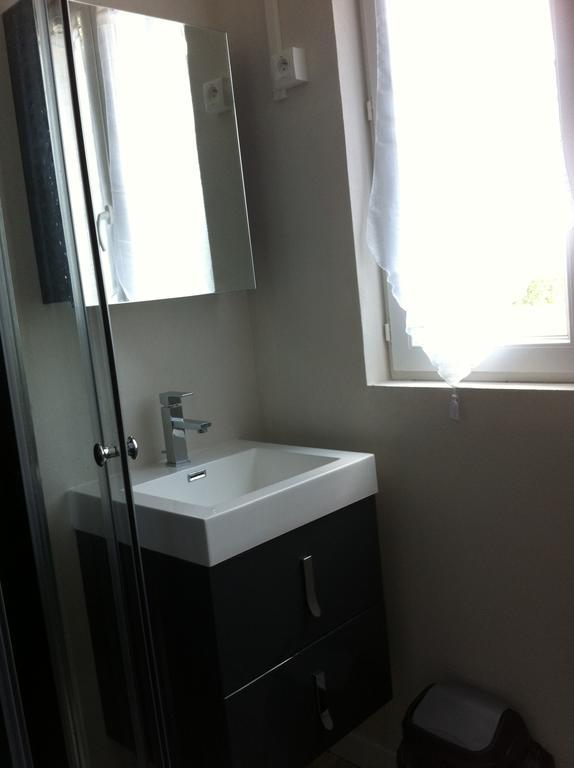 Melitine Apartment Saint-Amand-Mont-Rond Cameră foto